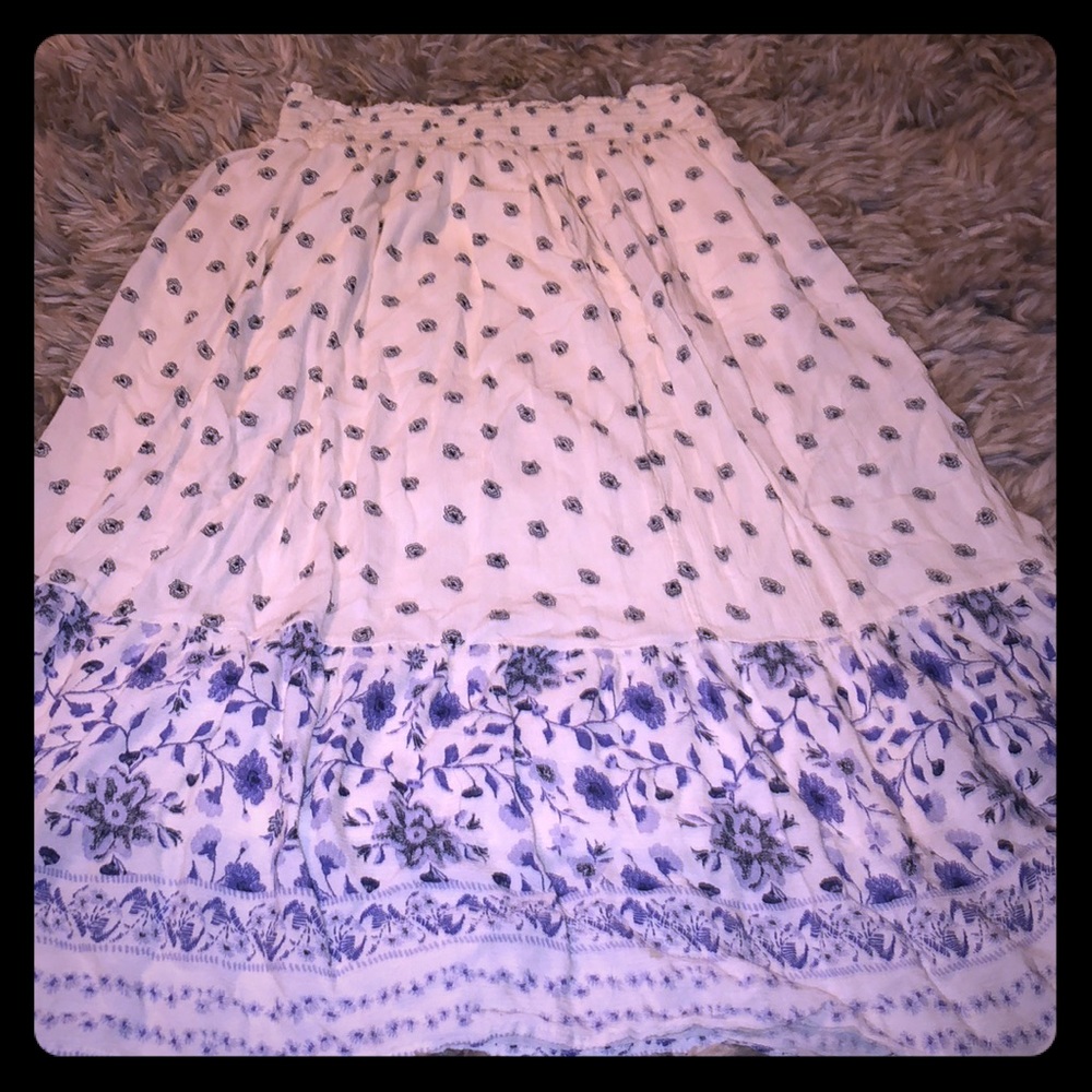 Midi floral print skirt